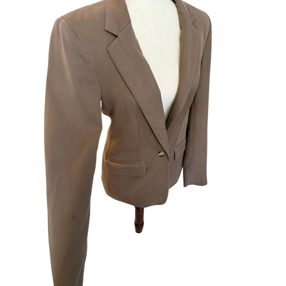 Reformation Blazer size Sm. EUC  perfect for spring weather
